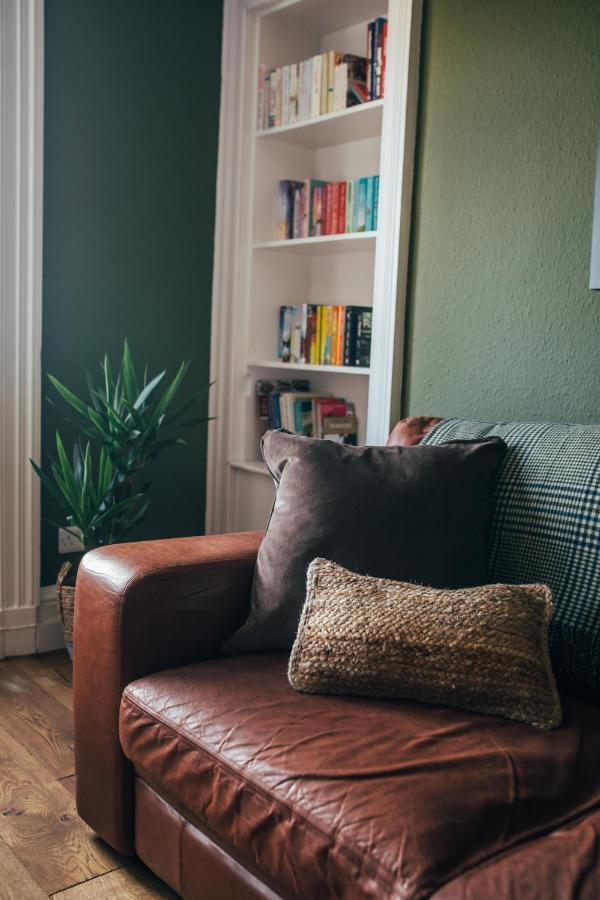 The Main Street Burrow - Your Perfect Hideaway St Boswells Екстериор снимка